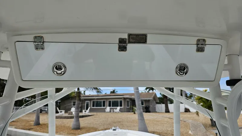 Slide: The Image of Regulator Marine 34SS 2012 - 35