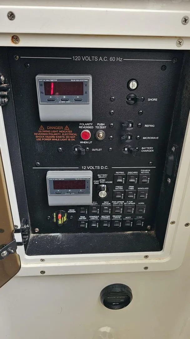Slide: The Image of Regulator Marine 34SS 2012 - 52
