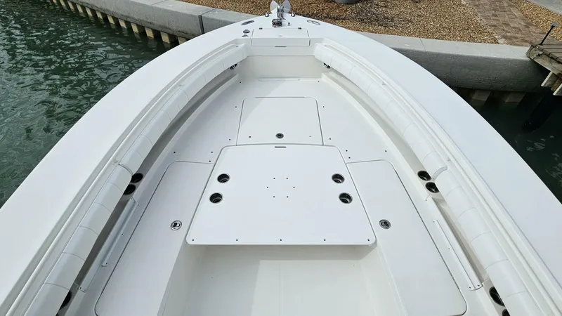 Slide: The Image of Regulator Marine 34SS 2012 - 57