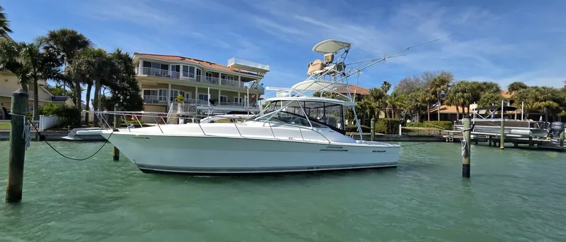 The Image of Riviera 4000 Offshore 2004 - 0