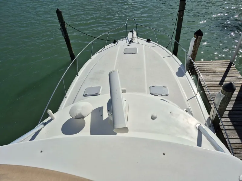 Slide: The Image of Riviera 4000 Offshore 2004 - 17