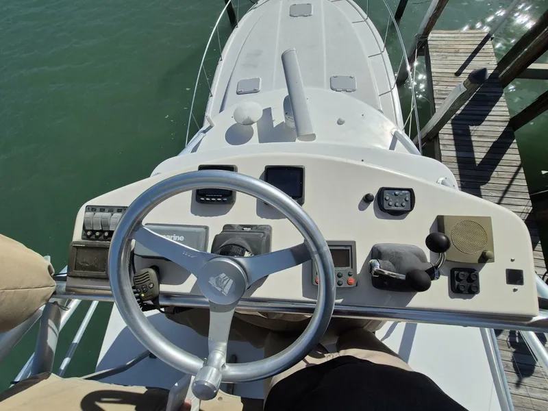 Slide: The Image of Riviera 4000 Offshore 2004 - 18
