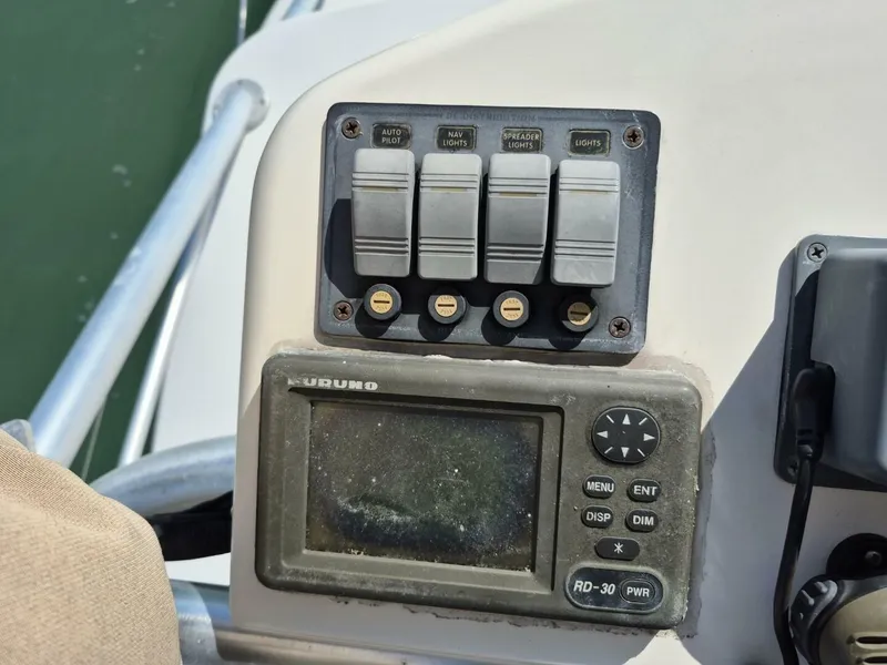 Slide: The Image of Riviera 4000 Offshore 2004 - 19