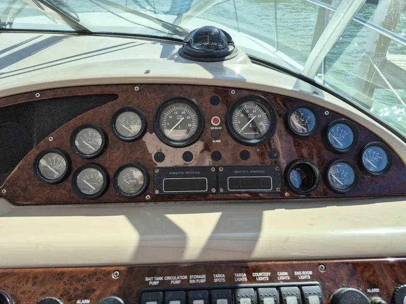 Slide: The Image of Riviera 4000 Offshore 2004 - 29