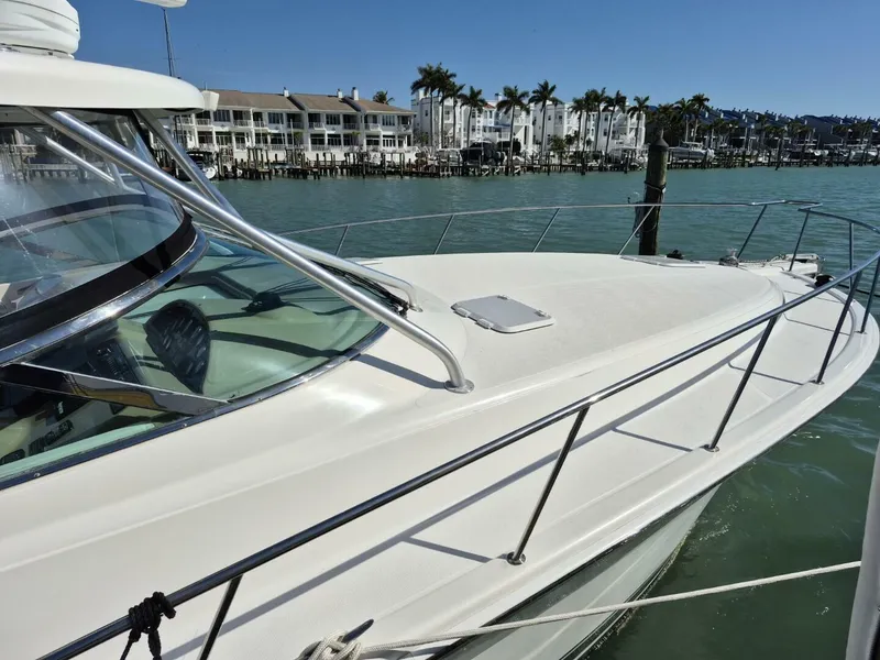 Slide: The Image of Riviera 4000 Offshore 2004 - 3