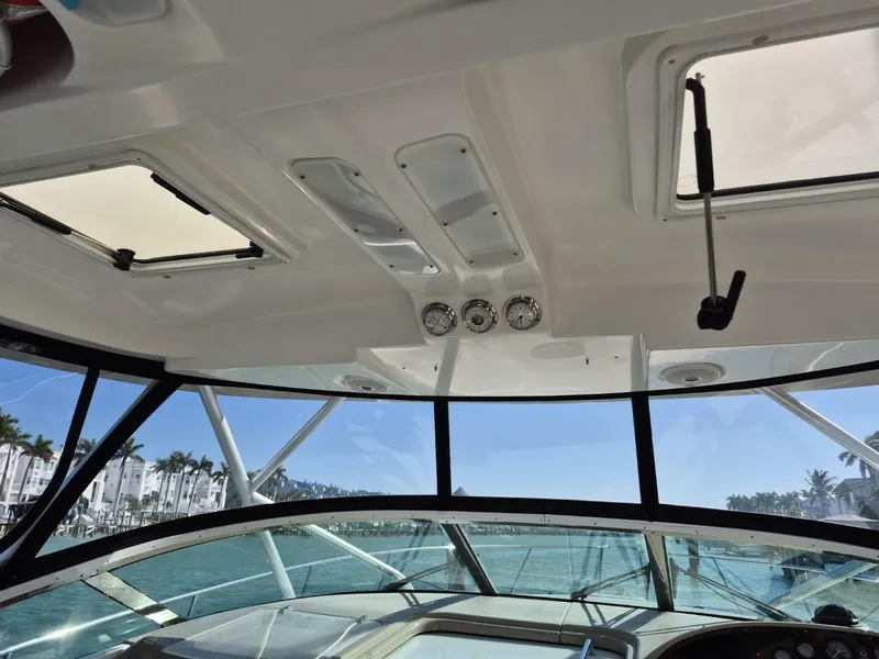 Slide: The Image of Riviera 4000 Offshore 2004 - 47