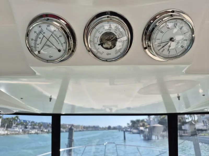 Slide: The Image of Riviera 4000 Offshore 2004 - 48