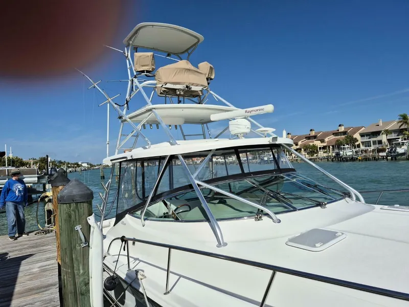Slide: The Image of Riviera 4000 Offshore 2004 - 5