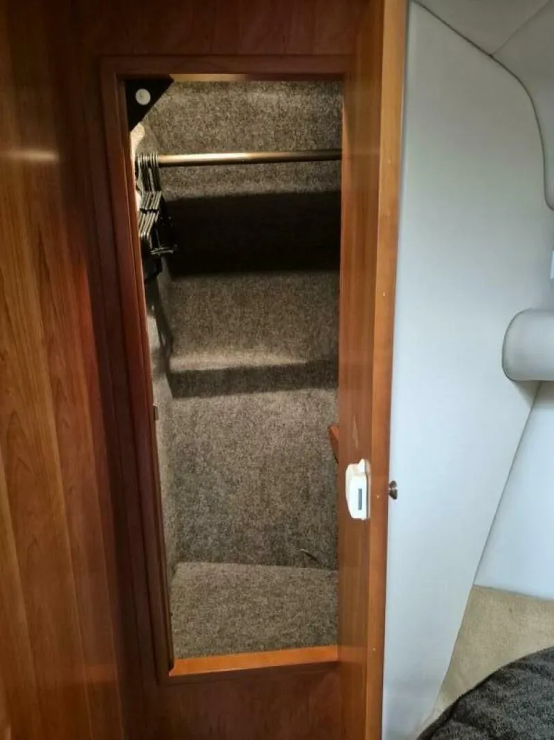 Slide: The Image of Riviera 4000 Offshore 2004 - 53