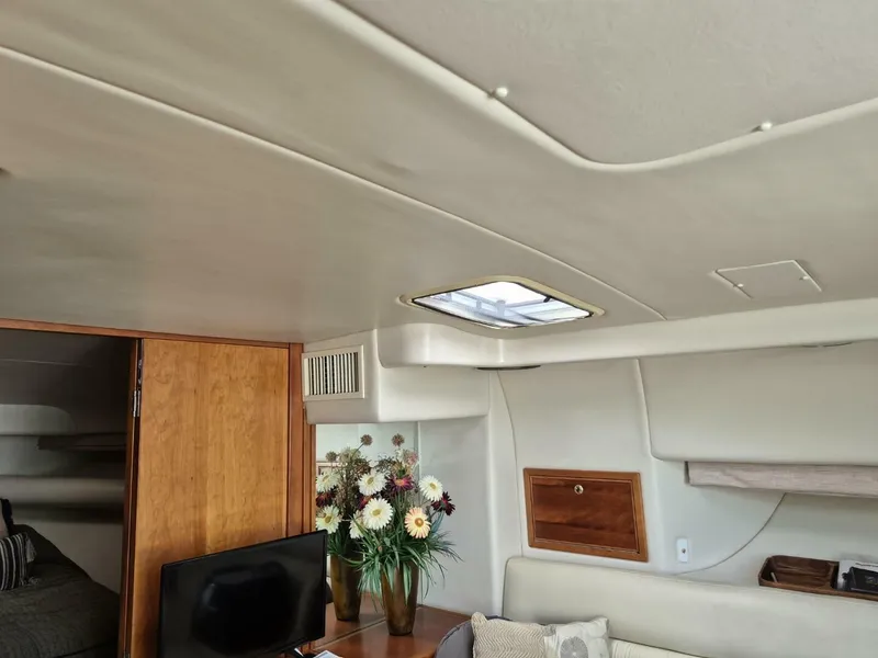 Slide: The Image of Riviera 4000 Offshore 2004 - 68