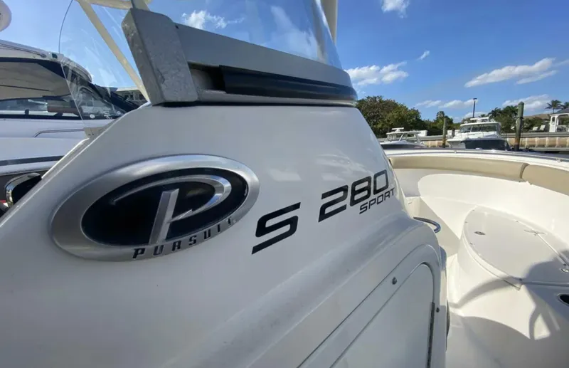 Slide: The Image of Pursuit Sport 2015 - 20