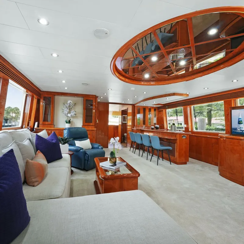 Slide: The Image of Hargrave Sky Lounge 2003 - 18