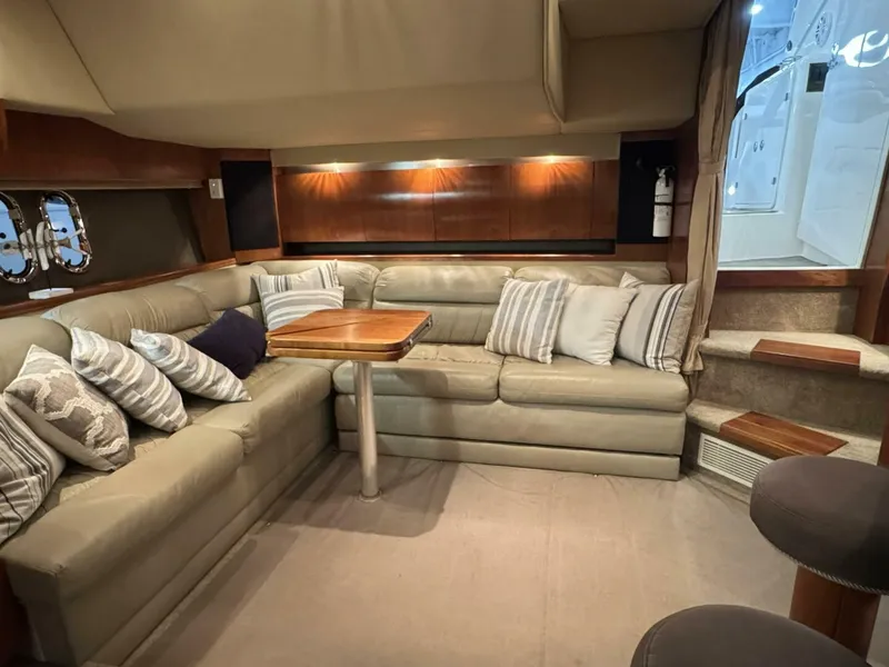 Slide: The Image of Cruisers 420 Express 2005 - 18