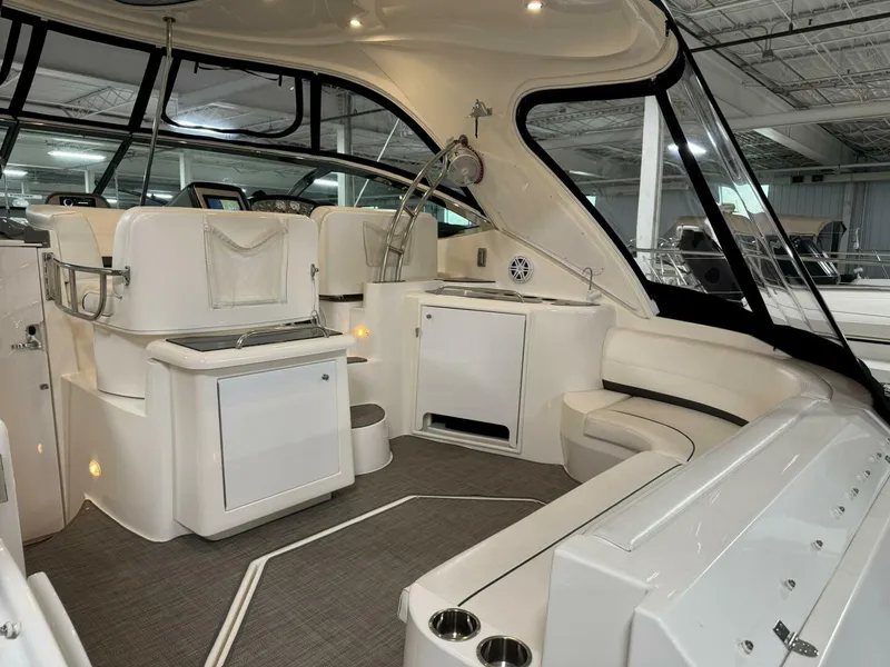 Slide: The Image of Cruisers 420 Express 2005 - 6