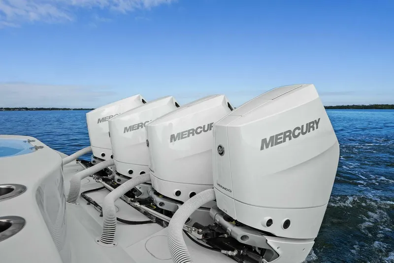 Slide: The Image of Yellowfin 39 Offshore 2023 - 36