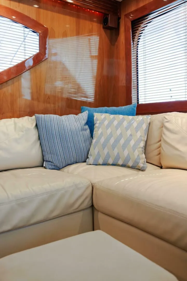 Slide: The Image of Hatteras 50 Convertible 2005 - 20