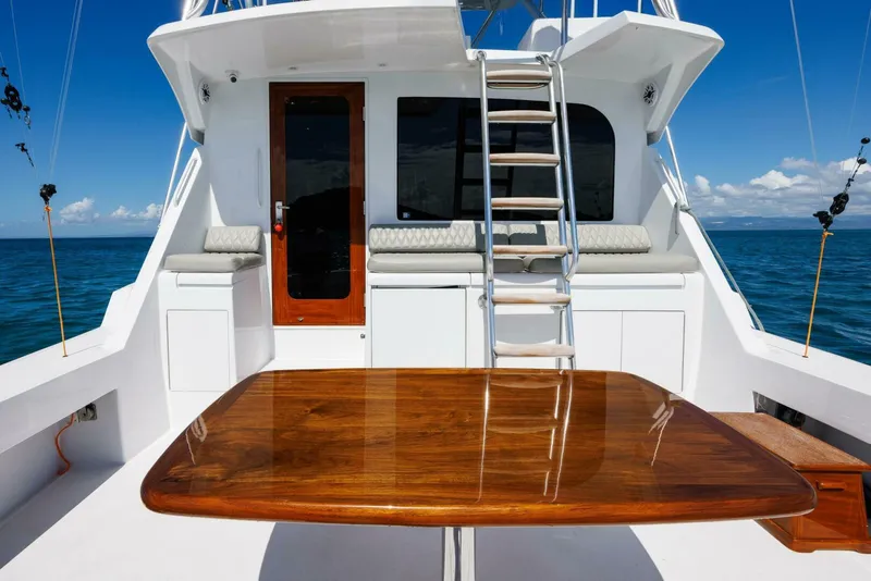 Slide: The Image of Hatteras 50 Convertible 2005 - 57