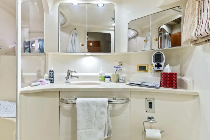 Slide: The Image of Sea Ray 510 Sundancer 2001 - 9