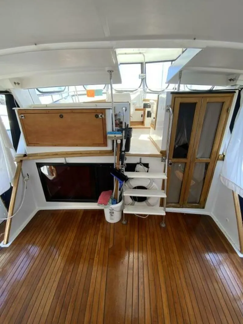 Slide: The Image of President 41 Double Cabin Motor Yacht 1987 - 19