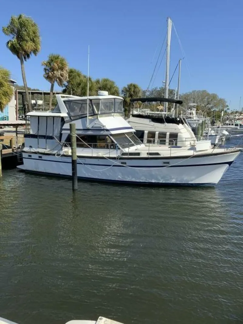 Slide: The Image of President 41 Double Cabin Motor Yacht 1987 - 4