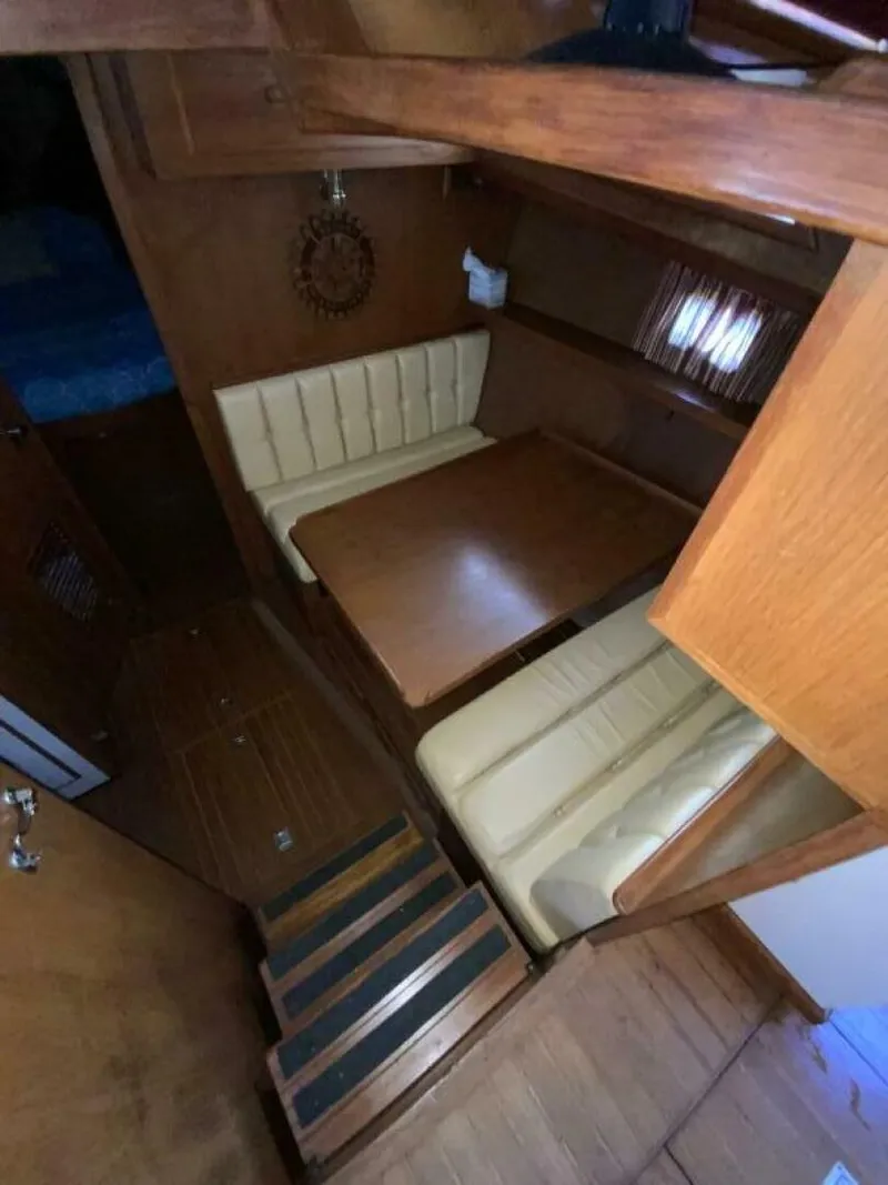 Slide: The Image of President 41 Double Cabin Motor Yacht 1987 - 47