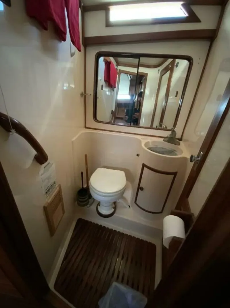 Slide: The Image of President 41 Double Cabin Motor Yacht 1987 - 59