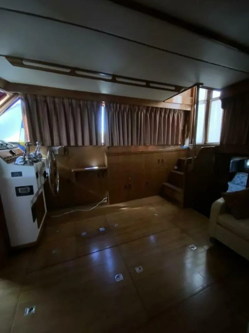 Slide: The Image of President 41 Double Cabin Motor Yacht 1987 - 69