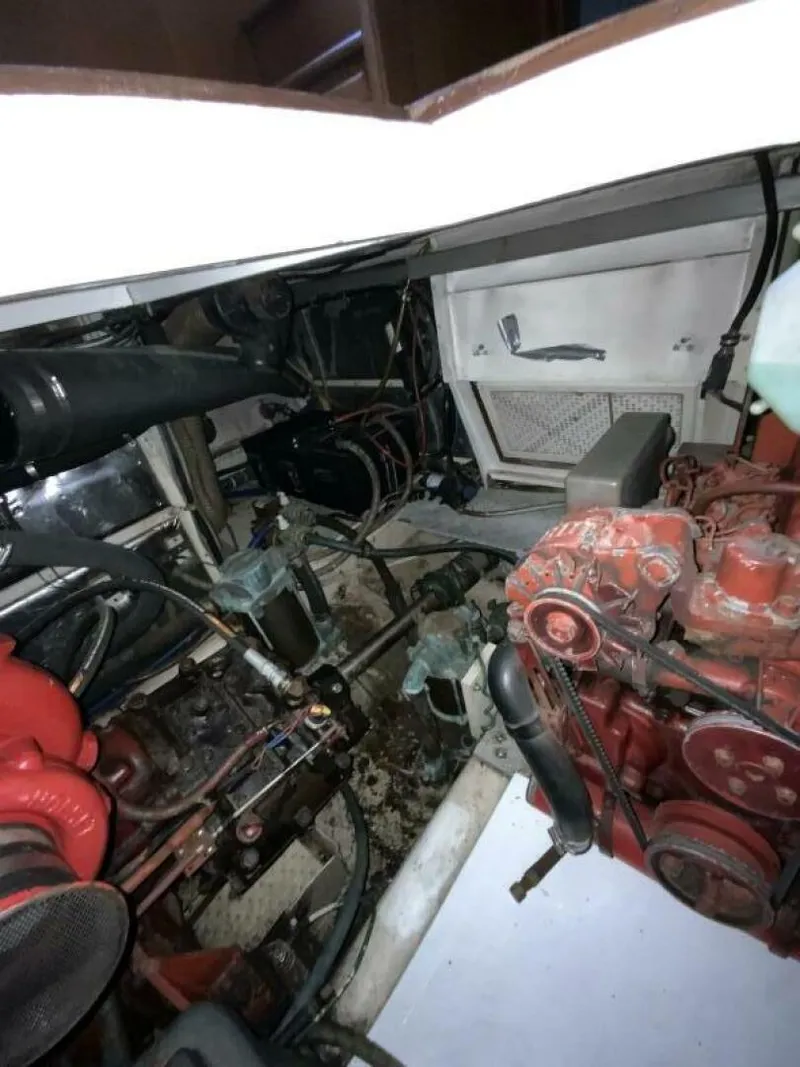 Slide: The Image of President 41 Double Cabin Motor Yacht 1987 - 79