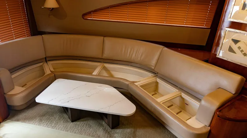 Slide: The Image of Bertram 67 Convertible 2003 - 20