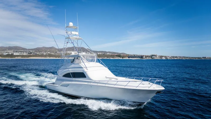 Slide: The Image of Bertram 67 Convertible 2003 - 31