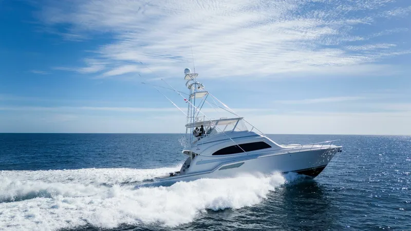 Slide: The Image of Bertram 67 Convertible 2003 - 39
