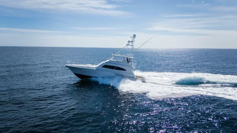 Slide: The Image of Bertram 67 Convertible 2003 - 43