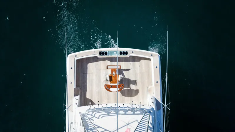 Slide: The Image of Bertram 67 Convertible 2003 - 6