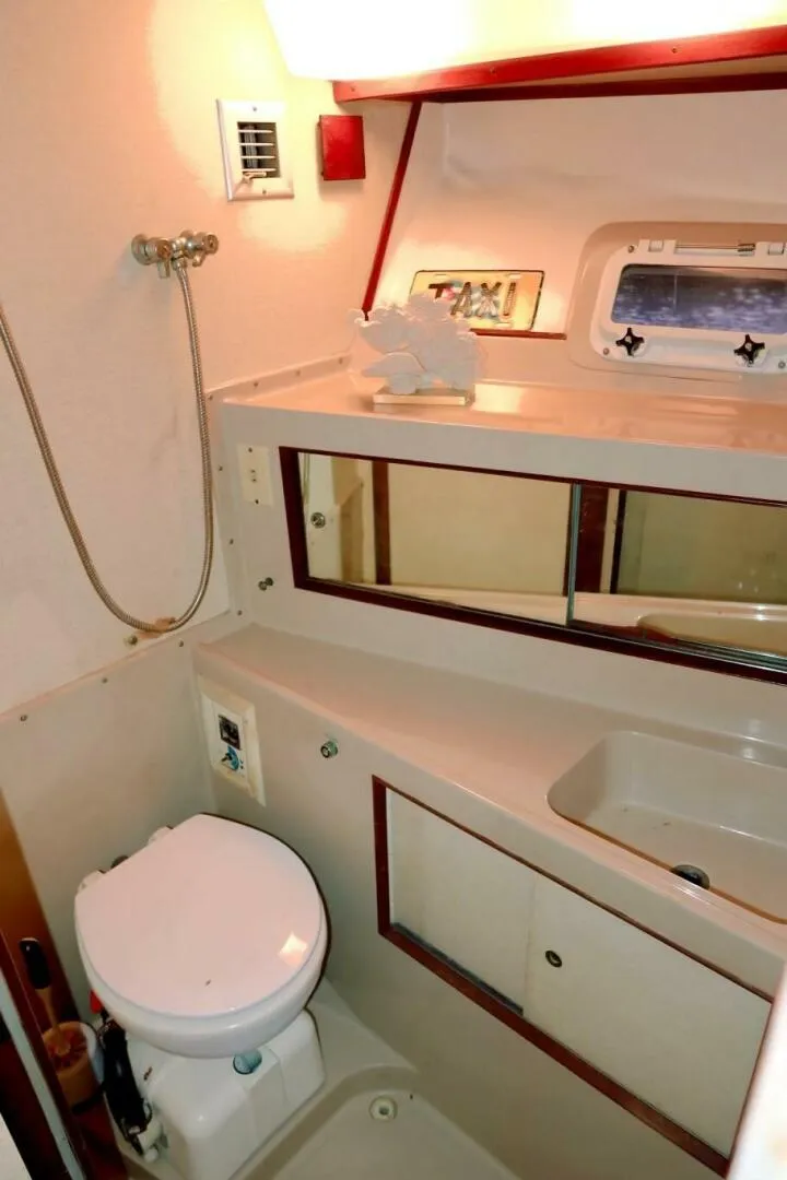 Slide: The Image of Bertram 46 Convertible 1984 - 13