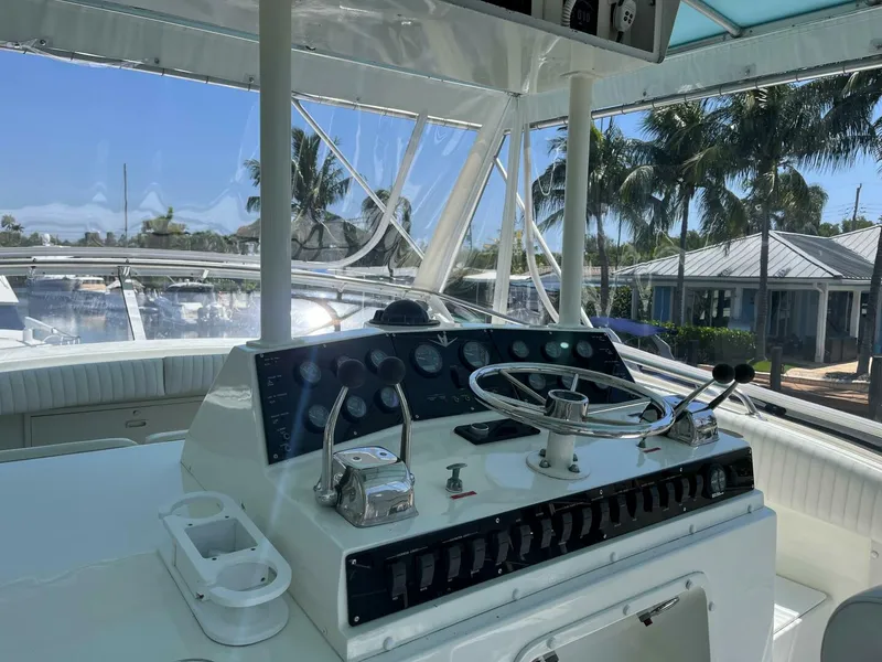 Slide: The Image of Bertram 46 Convertible 1984 - 18