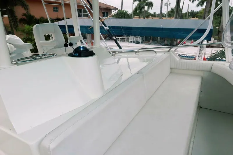 Slide: The Image of Bertram 46 Convertible 1984 - 19
