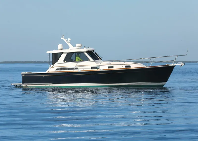 Slide: The Image of Sabre 38 Hard Top Express 2006 - 2