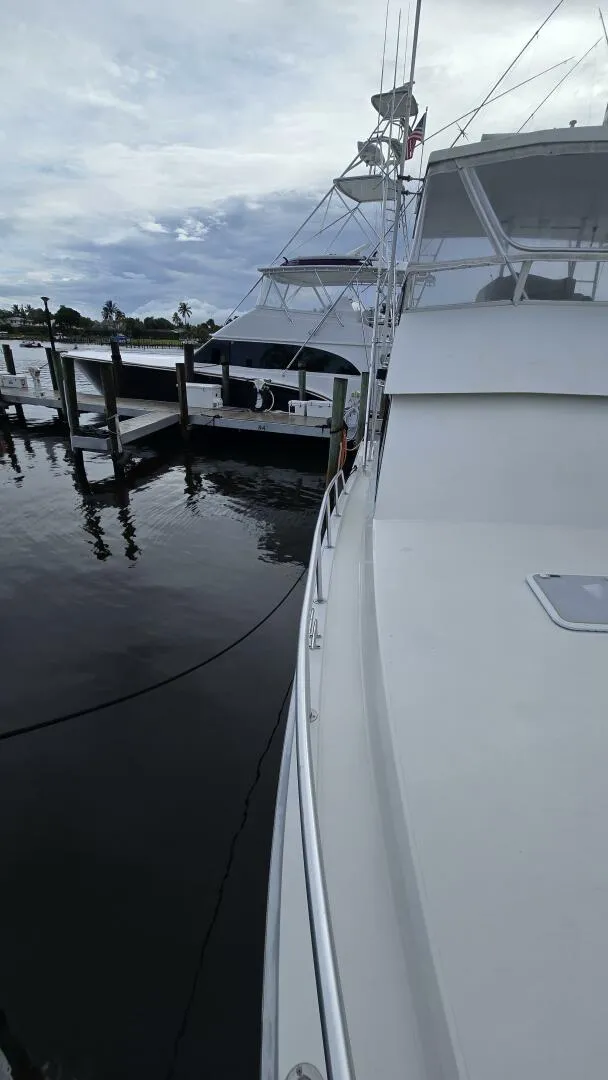Slide: The Image of Viking 45 Convertible 1989 - 14