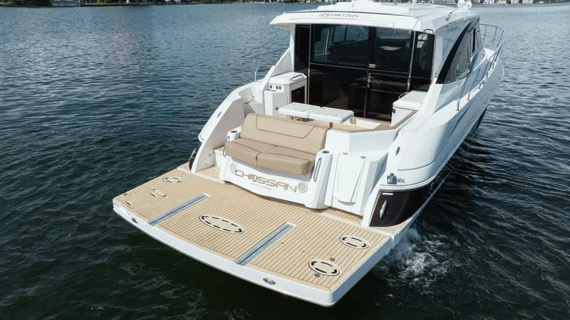 Slide: The Image of Cruisers 45 Cantius 2016 - 15