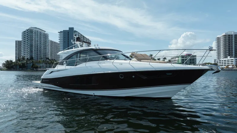 Slide: The Image of Cruisers 45 Cantius 2016 - 2