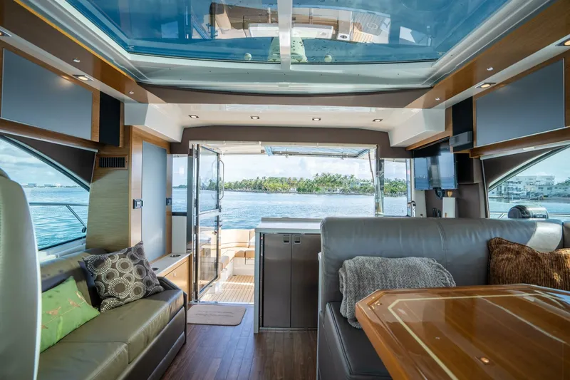 Slide: The Image of Cruisers 45 Cantius 2016 - 27