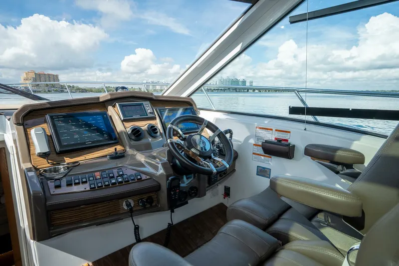Slide: The Image of Cruisers 45 Cantius 2016 - 28