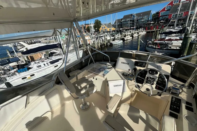 Slide: The Image of Sabreline 36 Flybridge 2006 - 9