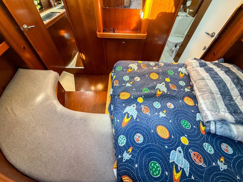 Slide: The Image of Beneteau 36 CC 1998 - 35