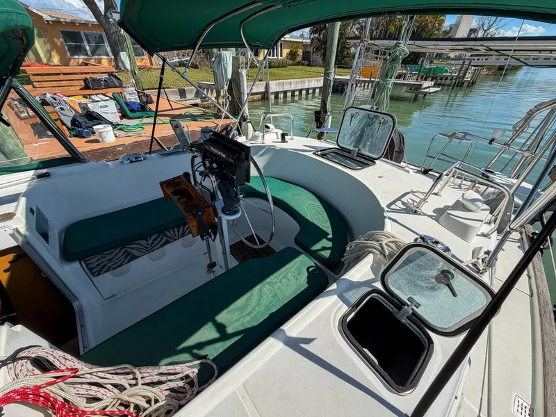 Slide: The Image of Beneteau 36 CC 1998 - 49