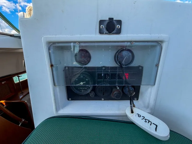Slide: The Image of Beneteau 36 CC 1998 - 56