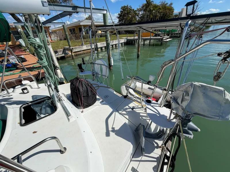 Slide: The Image of Beneteau 36 CC 1998 - 62