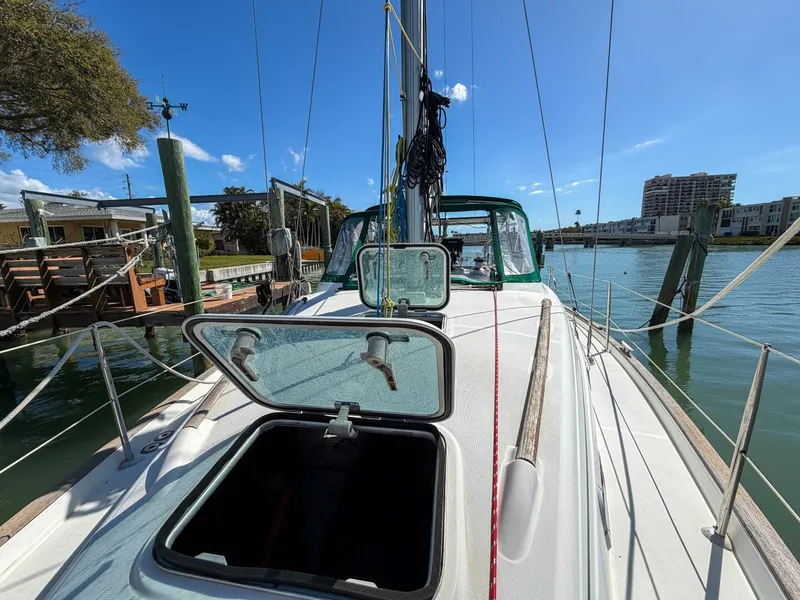 Slide: The Image of Beneteau 36 CC 1998 - 74