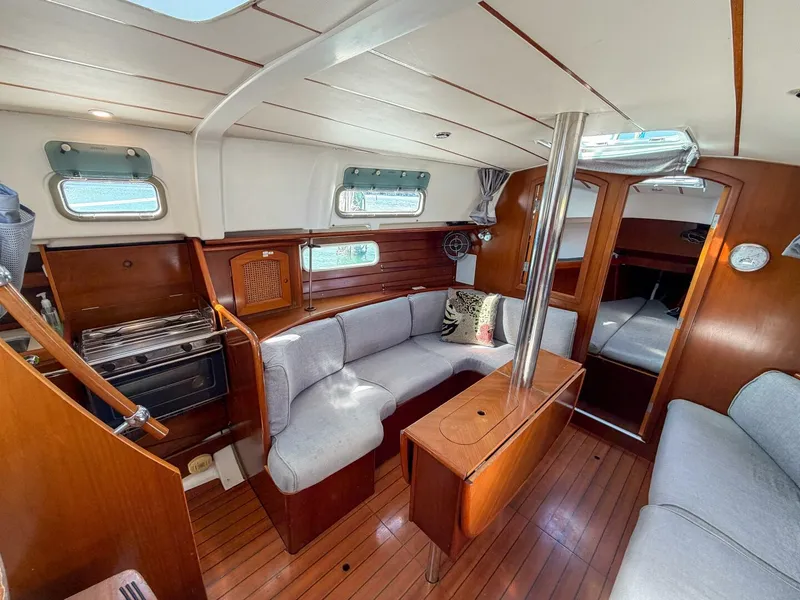 Slide: The Image of Beneteau 36 CC 1998 - 9