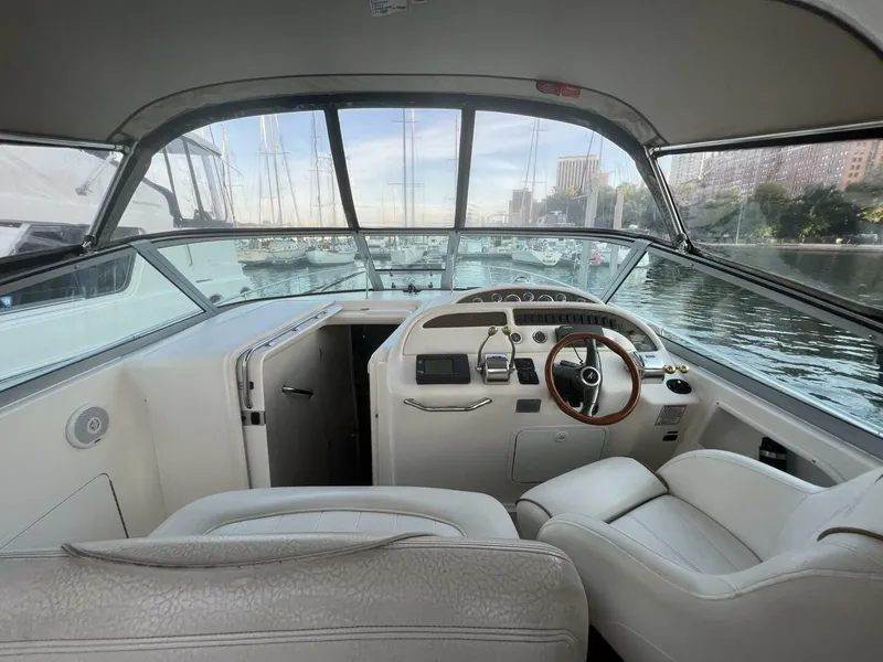 Slide: The Image of Sea Ray 310 Sundancer 1999 - 10